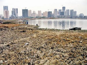 湖建，湖建在哪里