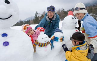 如何堆雪人?